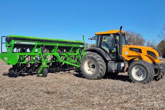 Fertilizadora-incorporadora-DAC-1024x683