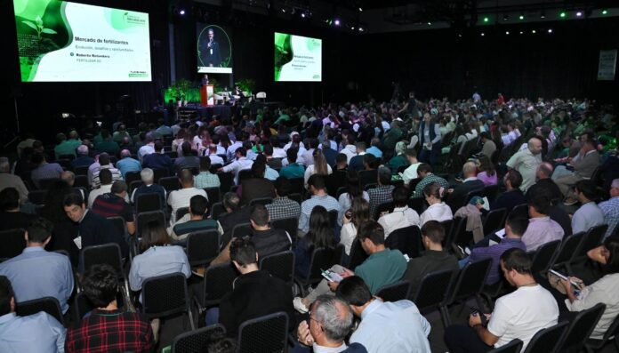 SIMPOSIO-FERTILIDAD-2025-1-scaled