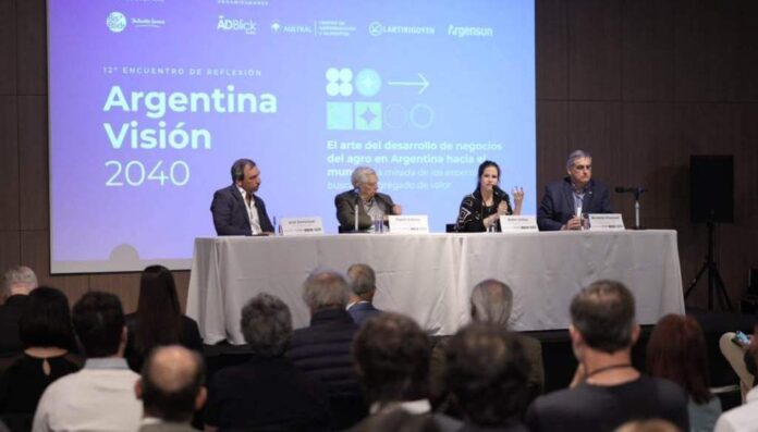 panel-apertura-2024-2-1