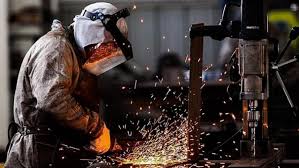 La industria opera al 50% de su capacidad y más de la mitad de las empresas registra caída de ventas