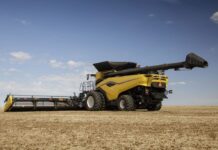 New Holland lanzó en AgroActiva su cosechadora global más grande